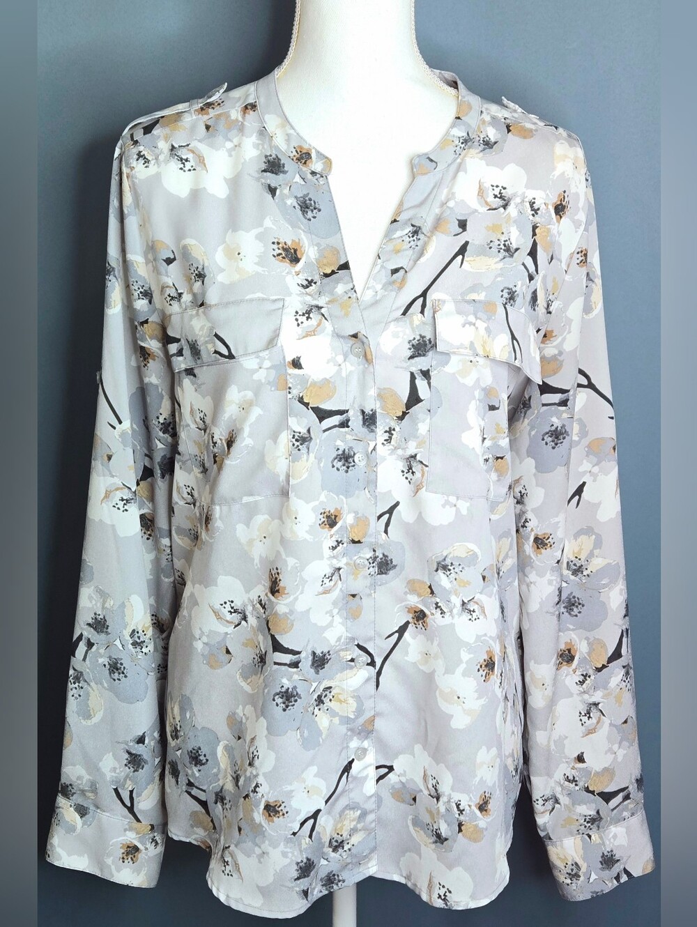 Calvin Klein Career Watercolor Floral Utility Blouse Button Front NWOT M